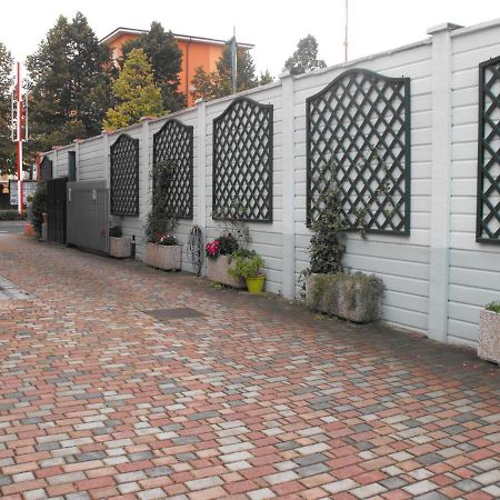Mini Hotel Wine&Dreams Alba  Bagian luar foto