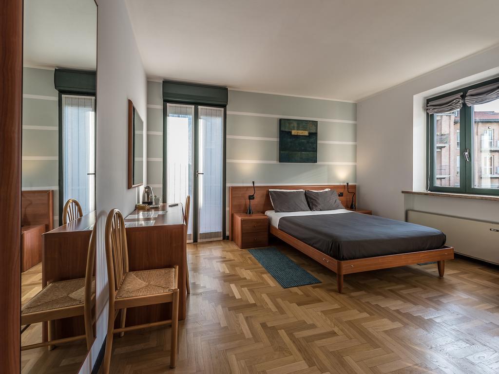 Mini Hotel Wine&Dreams Alba  Bagian luar foto